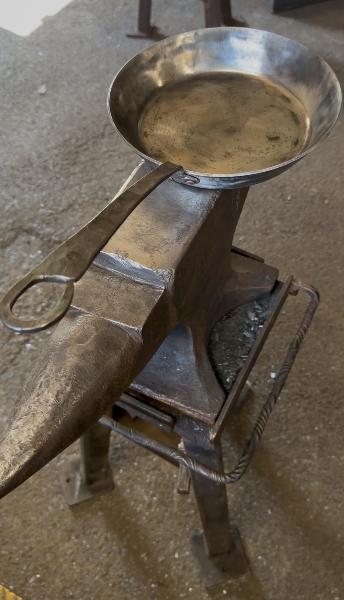 Skillet - Image 3